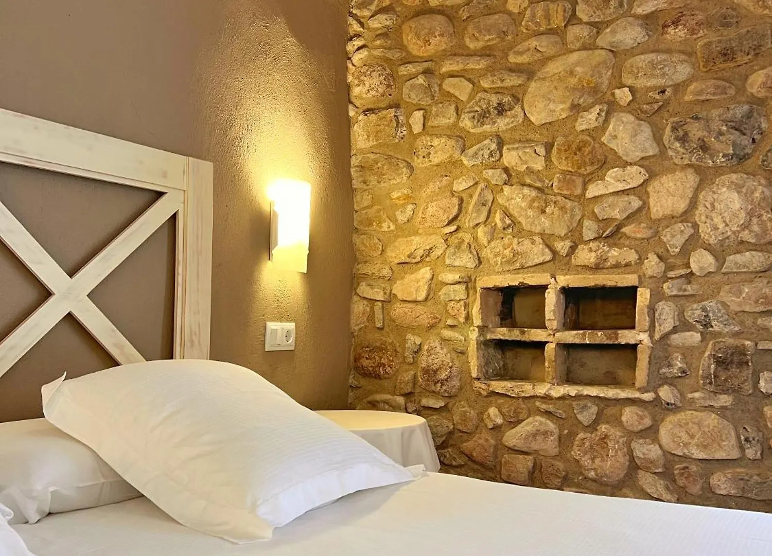 El Castell De La Pobla De Lillet (Adults Only) Villa Holiday home