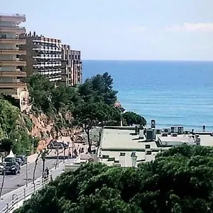 https://apartamento-luminoso-y-amplio-en-centro-de-salou.top-hotels-tarragona.com