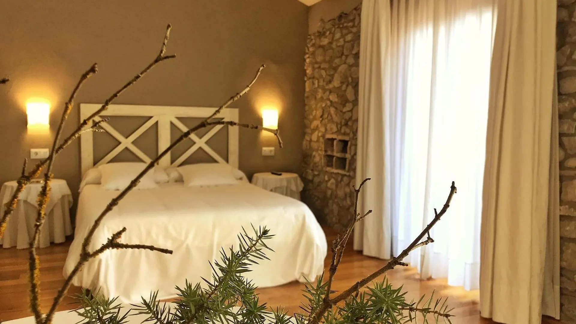 Villa El Castell De La Pobla De Lillet (Adults Only)